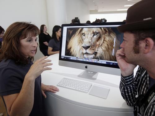 реклама магазина Apple